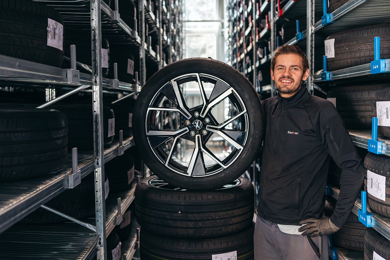 Reifenhotel bei Senker